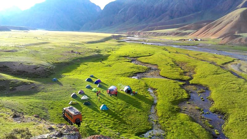 The Minister of Economy of Kyrgyzstan urged compatriots to respect and appreciate tourists