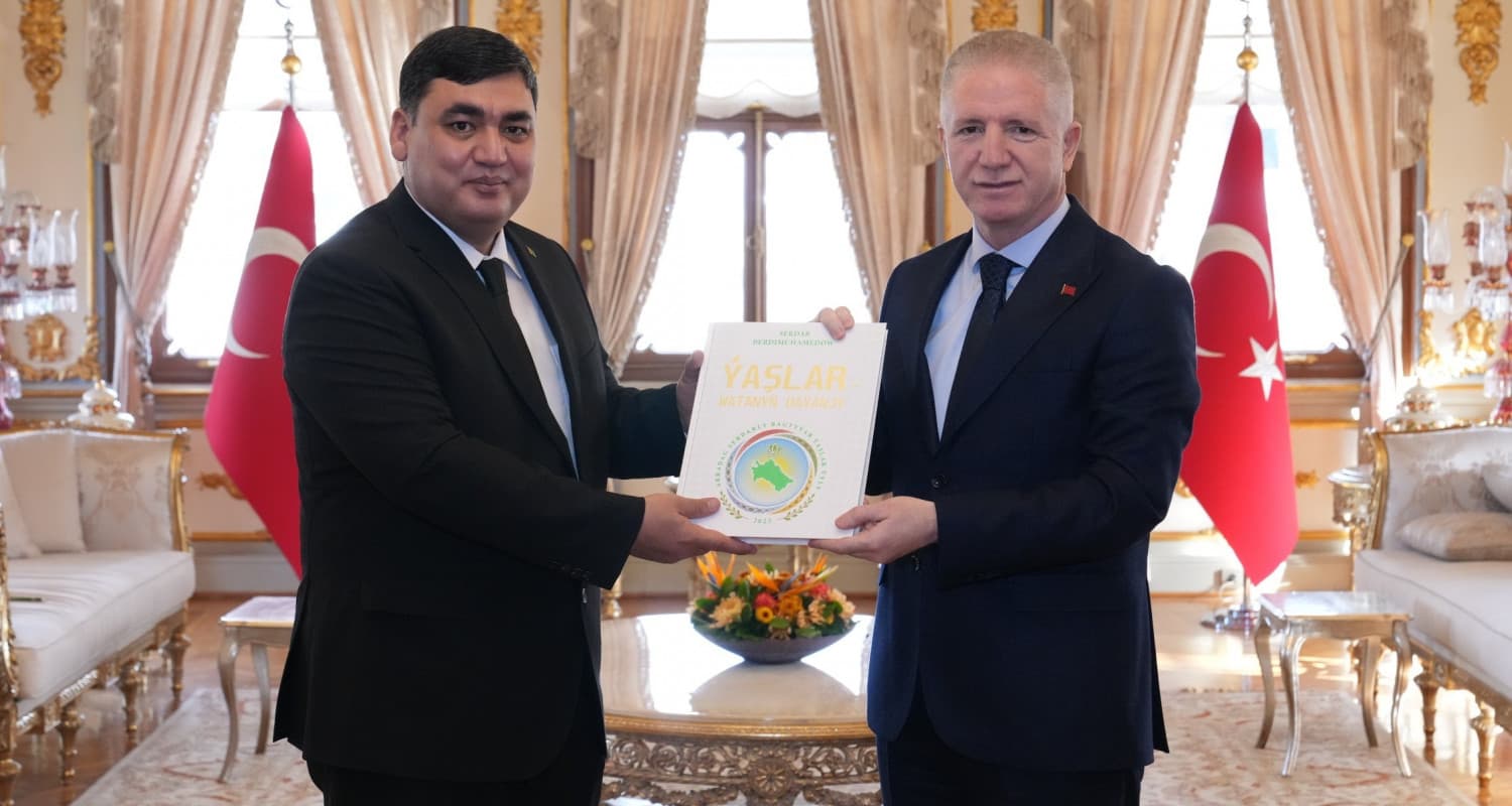 The Turkmen consul and the governor of Istanbul discussed the establishment of sister city ties between the cities