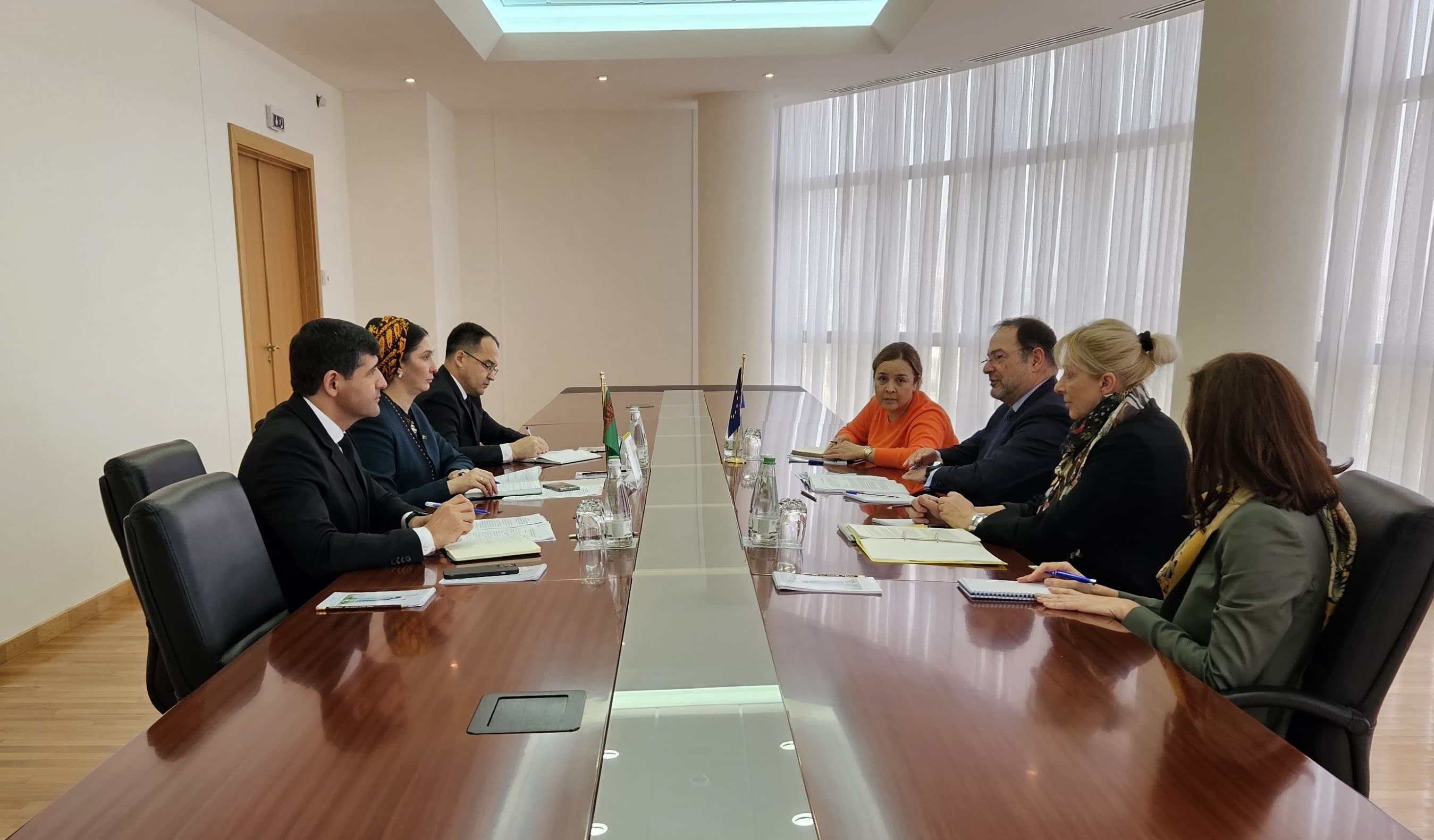 A meeting was held at the Ministry of Foreign Affairs of Turkmenistan with a high-ranking representative of the EU foreign policy service