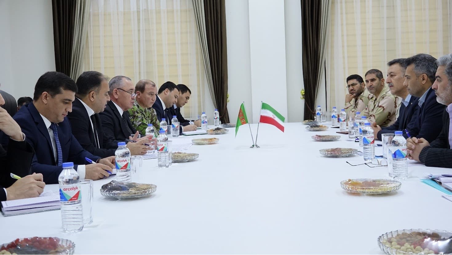 The Turkmen and Iranian delegations discussed the simplification of road freight transportation across the border