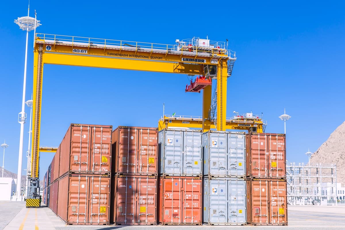 The volume of international container transportation is growing in Turkmenistan