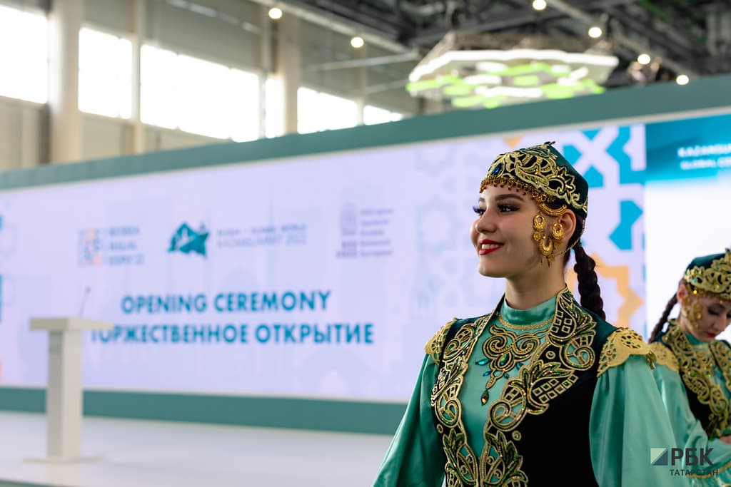 prezidenty-associacii-zhenshchin-afriki-i-mezhdunarodnogo-foruma-briks-primut-uchastie-v-zhenskom-treke-kazanforum-2024