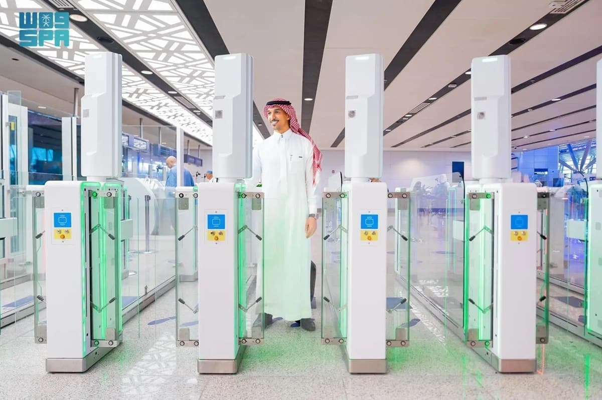 Saudi Arabia reduces airport wait times with automated electronic gates