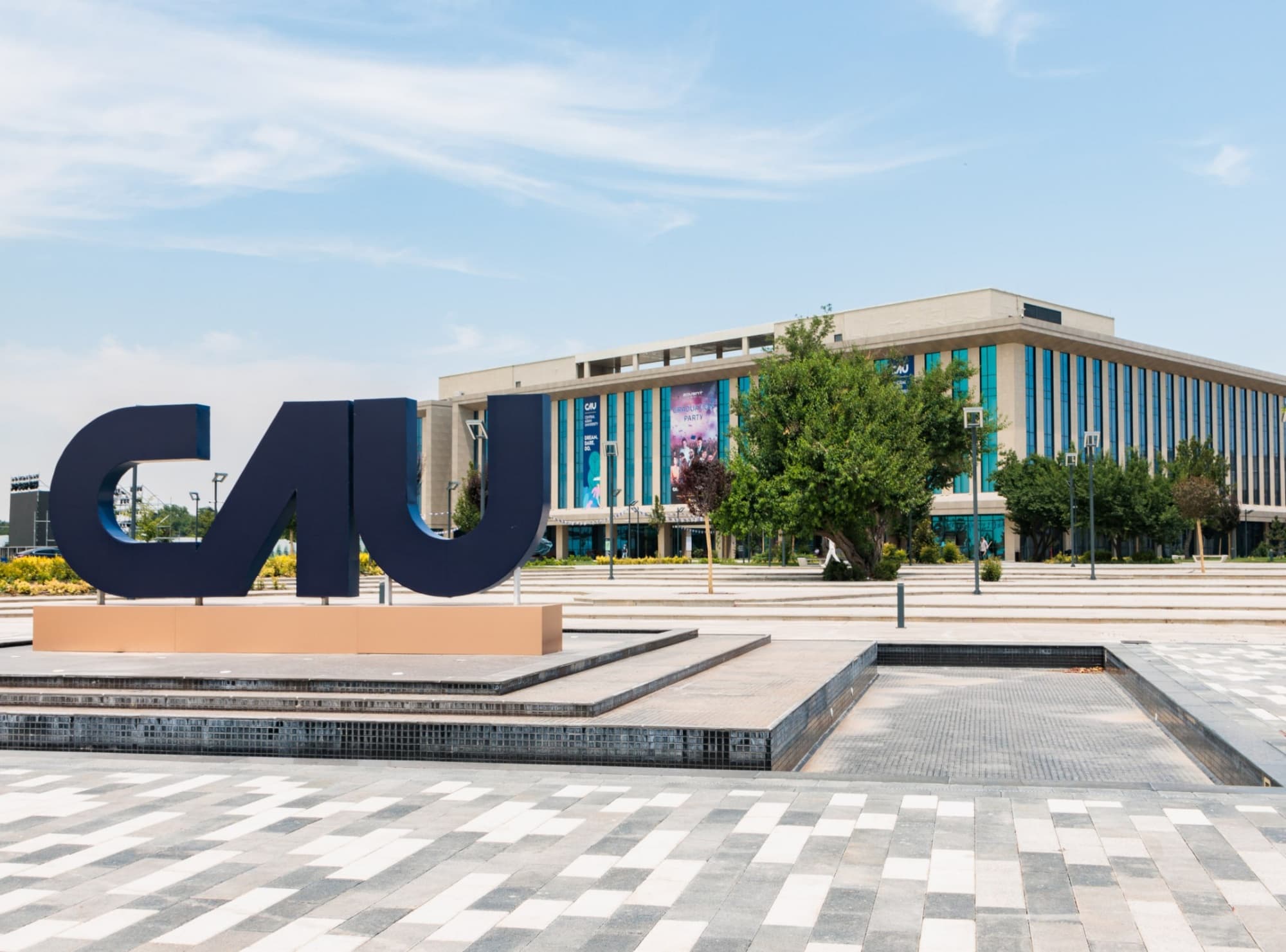 Central Asian University признан лидером среди молодых вузов Узбекистана