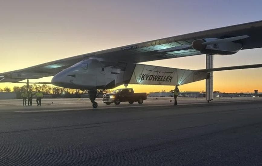 skydweller-solar-powered-uav-capable-months-long-endurance