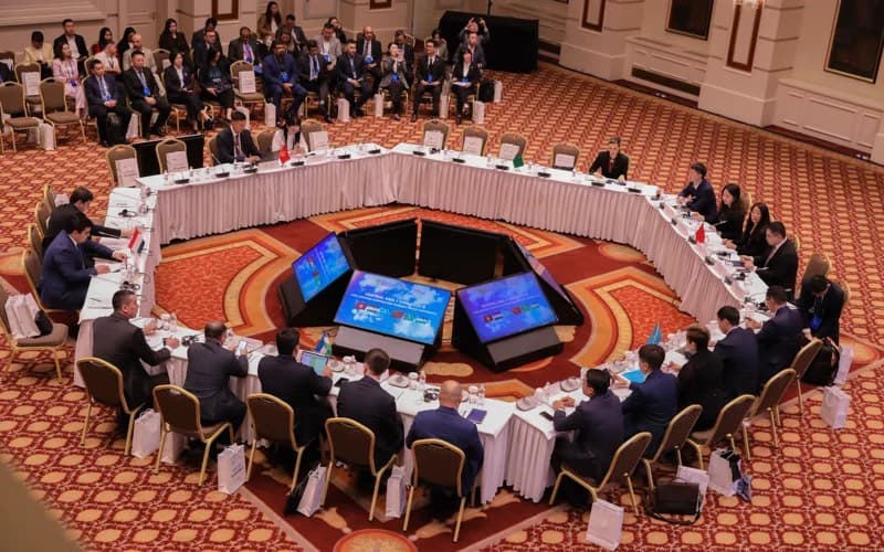 Turkmenistan joins regional aviation talks in Astana