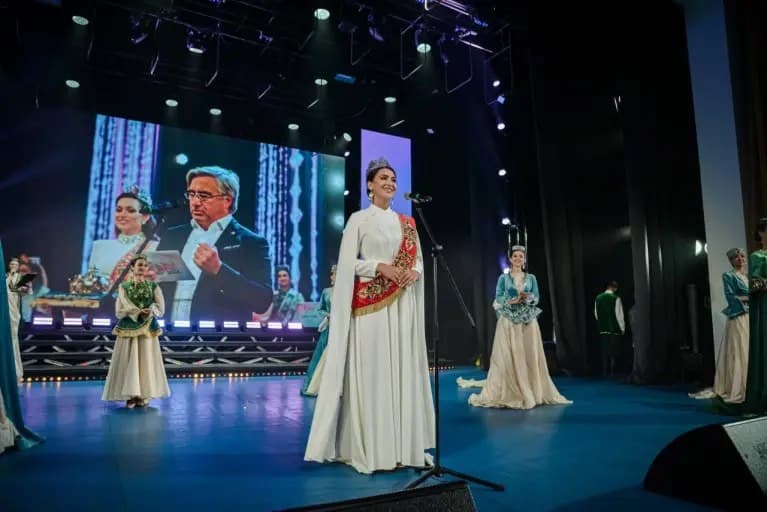 Участница из Туркменистана победила в конкурсе красоты «Татар кызы-2025»