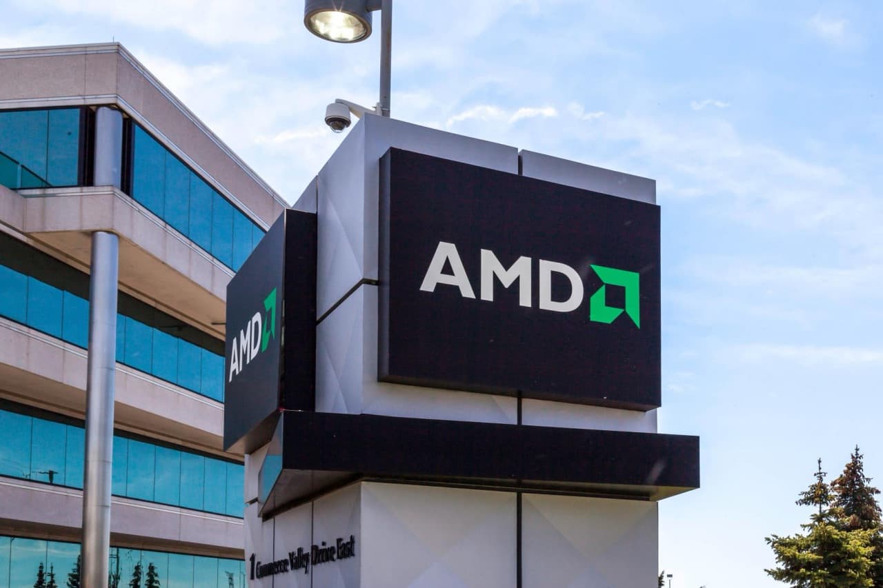 Mega Deal: OpenAI Secures Right to Buy AMD Shares in a 6-GW Contract
