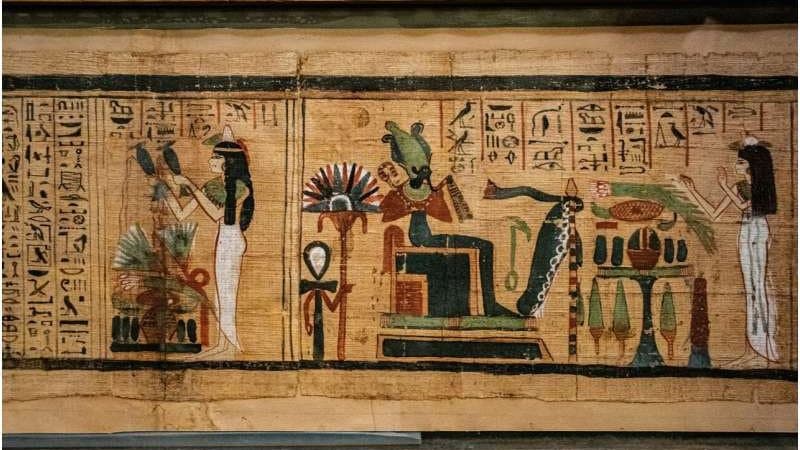 Russian Scientists Taught AI to Read Ancient Hieroglyphs