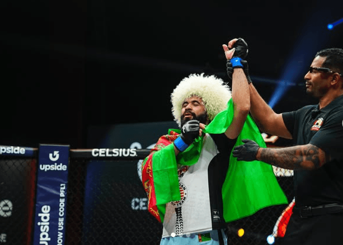 dovletjan-yagshimuradov-face-corey-anderson-pfl-title-dubai