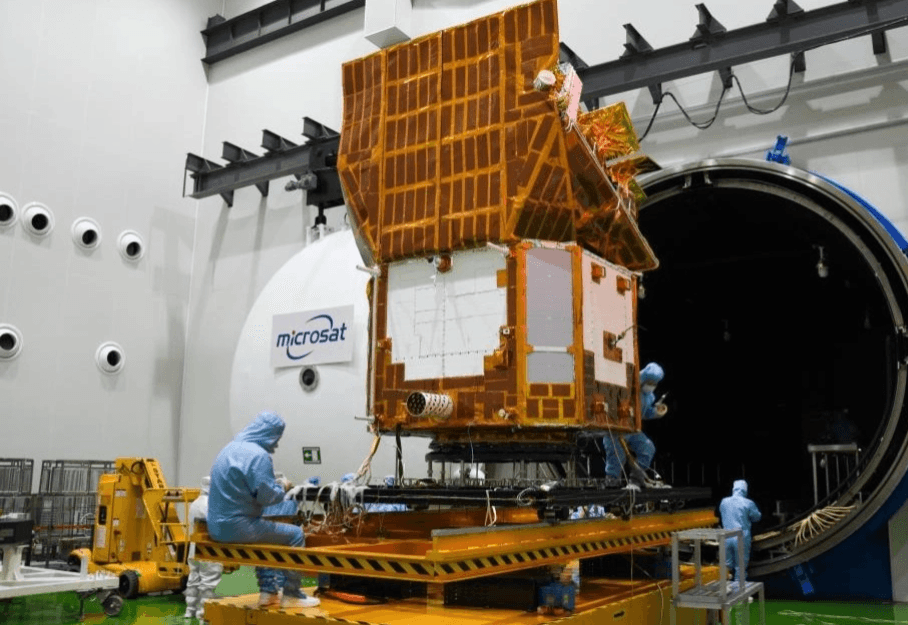 china-develops-chip-ultra-precise-observations-universe