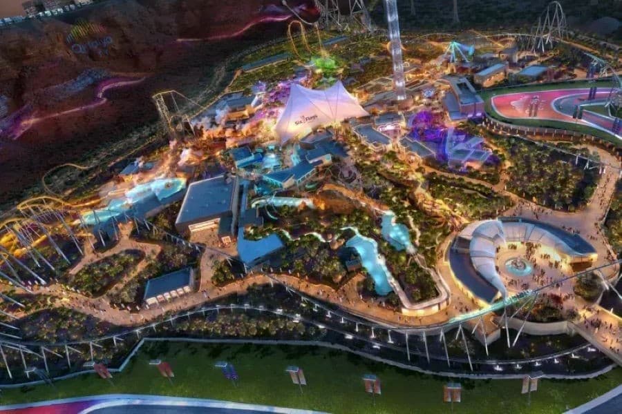 saudovskoj-aravii-park-attrakcionov-six-flags