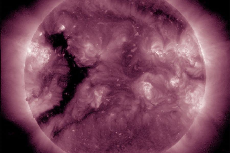 magnetic-storms-may-return-earth-march-14-due-new-coronal-hole