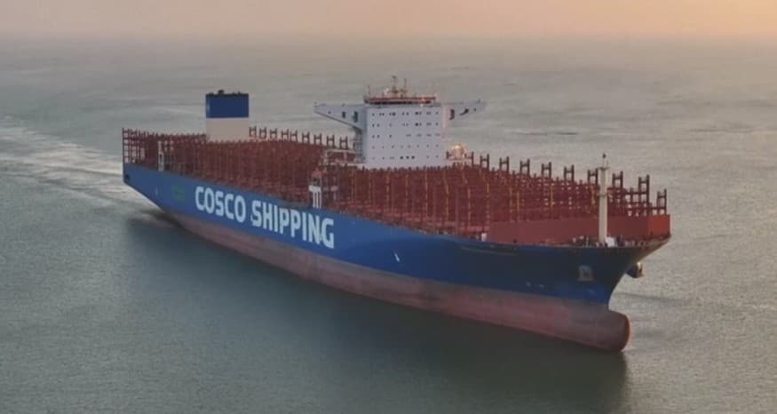 Порт залива Бейбу принял крупнейший контейнеровоз в своей истории