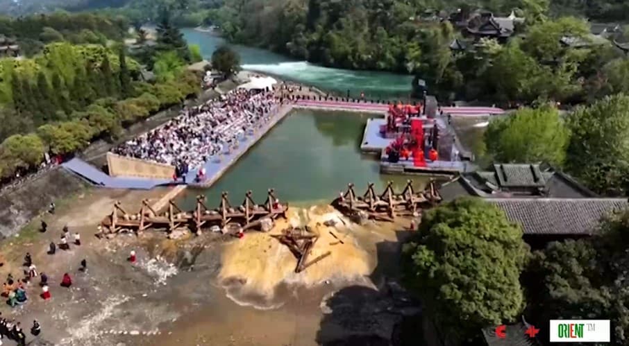 В Дуцзянъяне прошел фестиваль спуска воды, ознаменовавший начало весеннего орошения