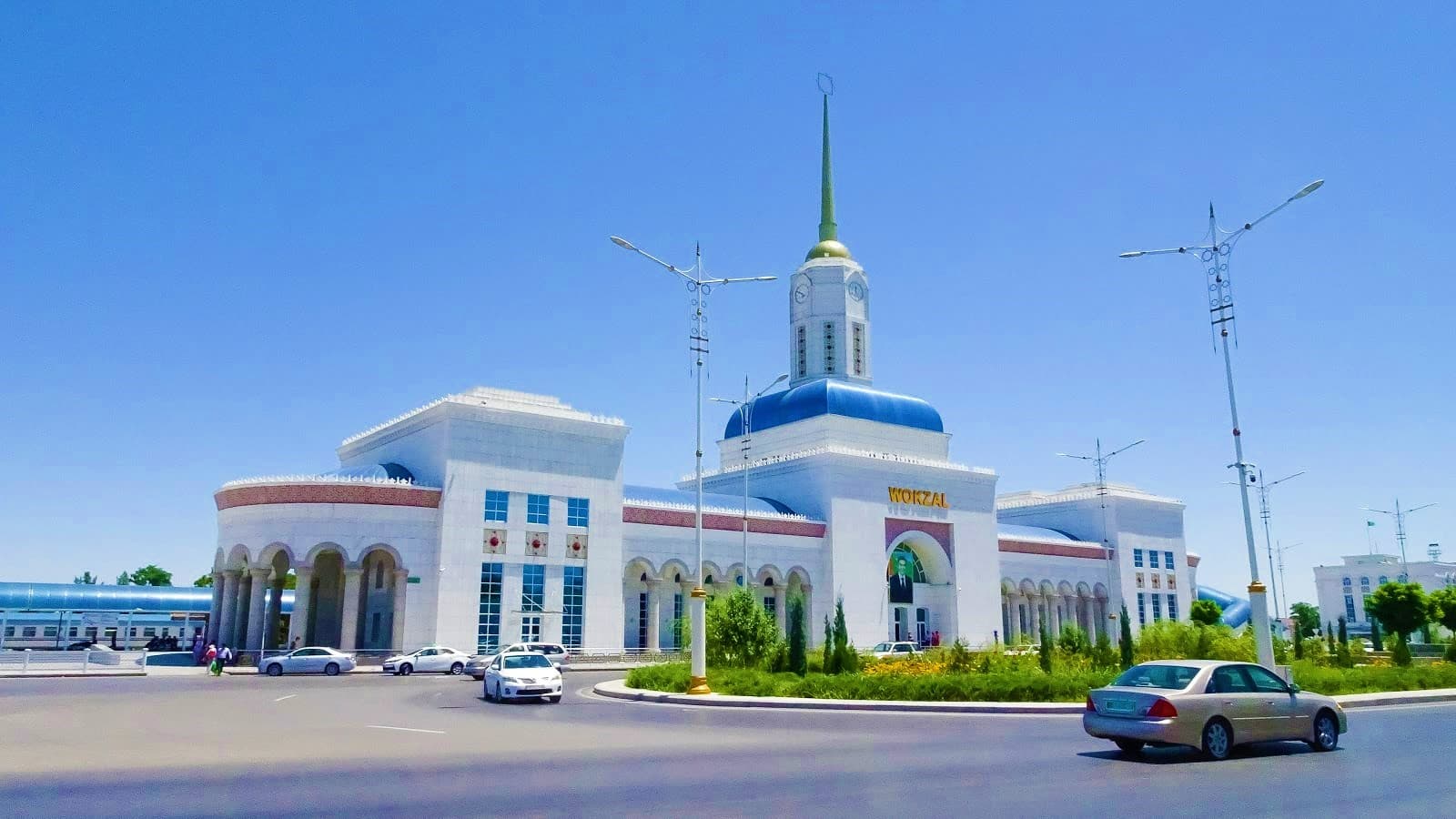 From aviators to railway workers: performance indicators of Turkmenistan’s transport sector