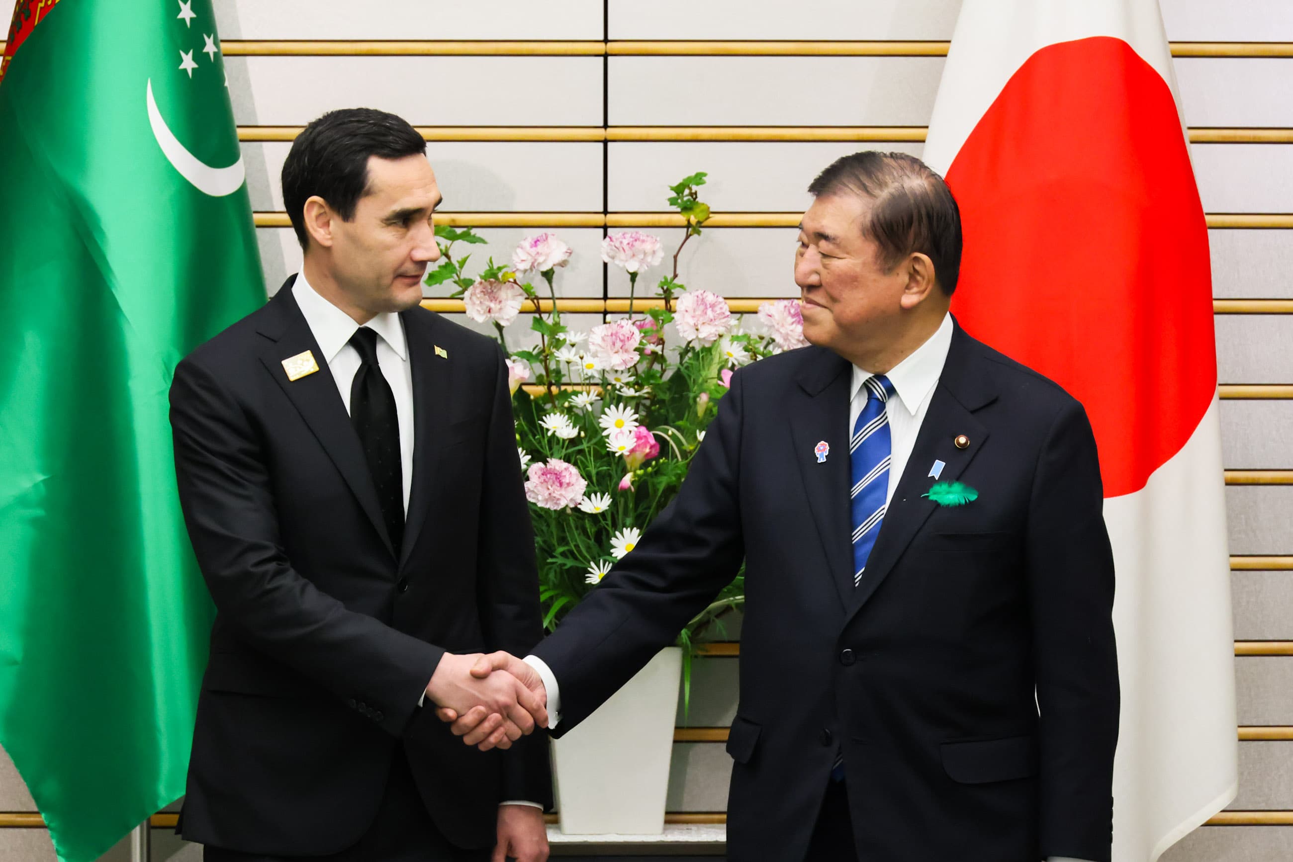 Talks between the President of Turkmenistan and the Prime Minister of Japan were held in Tokyo