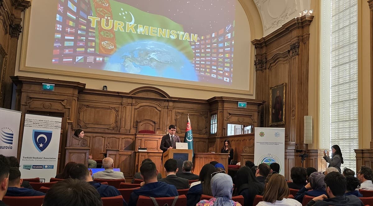 Peace Conference in Belgium: Ambassador of Turkmenistan spoke at the Catholic University of Leuven
