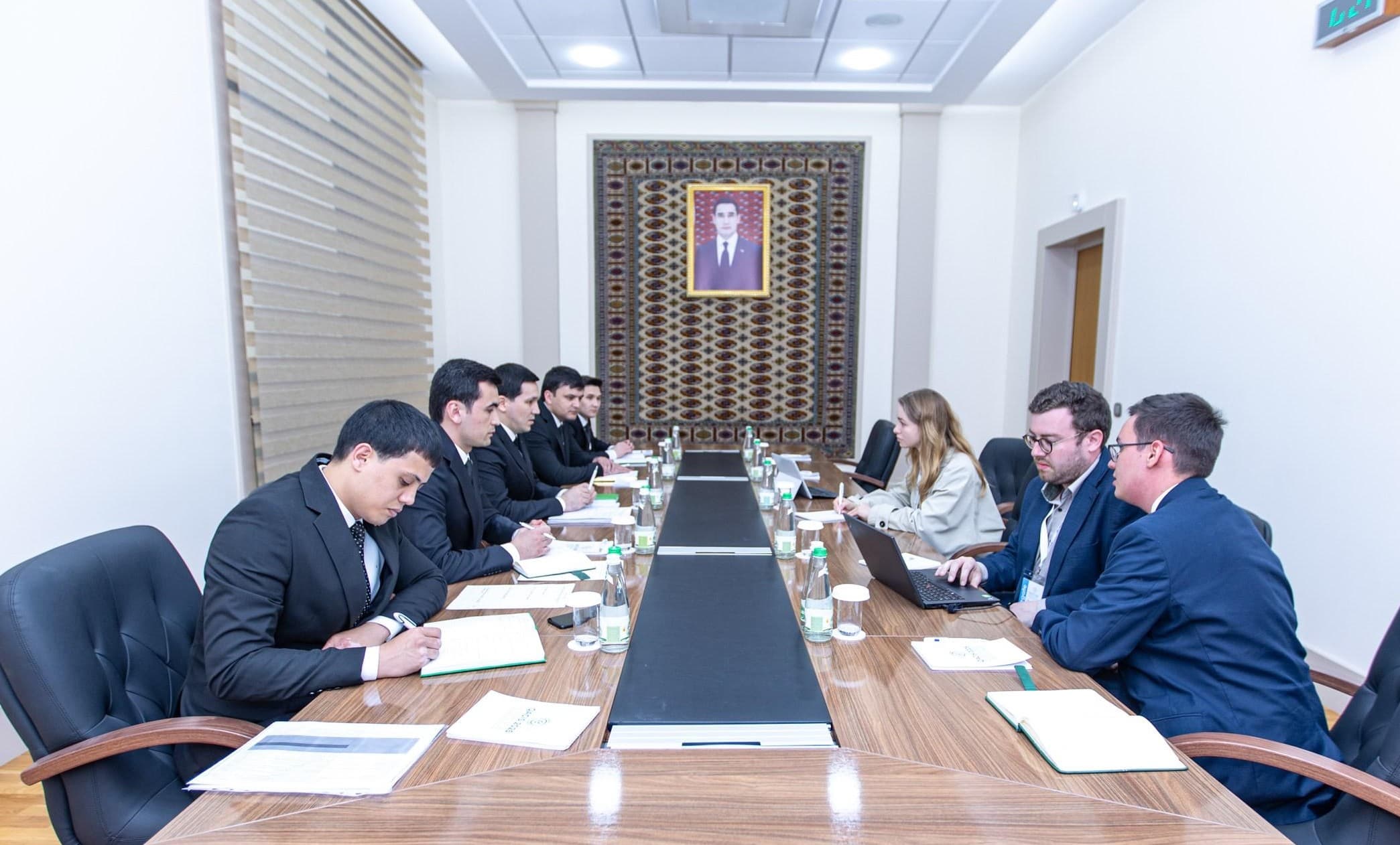 turkmenistan-holds-key-business-meetings-forum-officially-starts