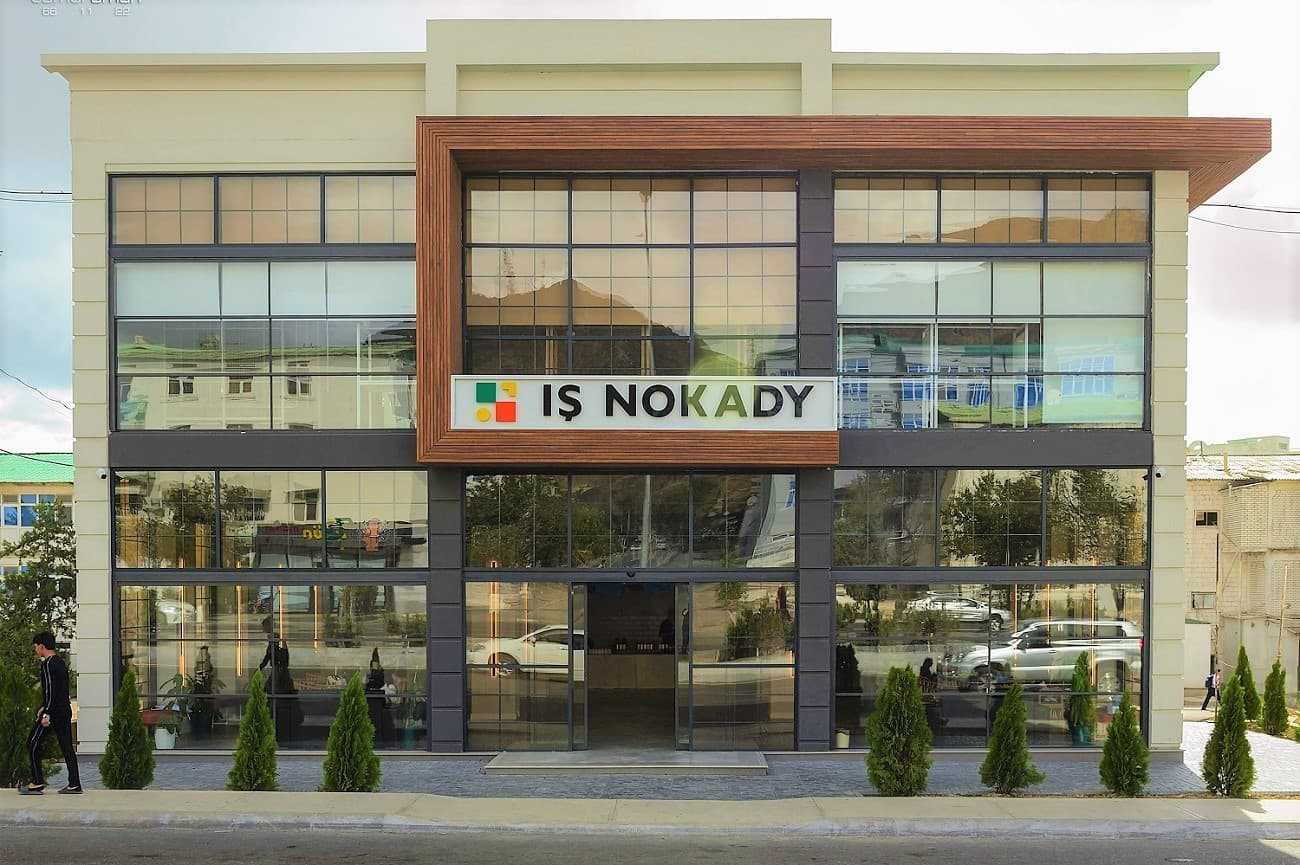 Iş Nokady Expands Horizons: Educational Center in Turkmenbashi