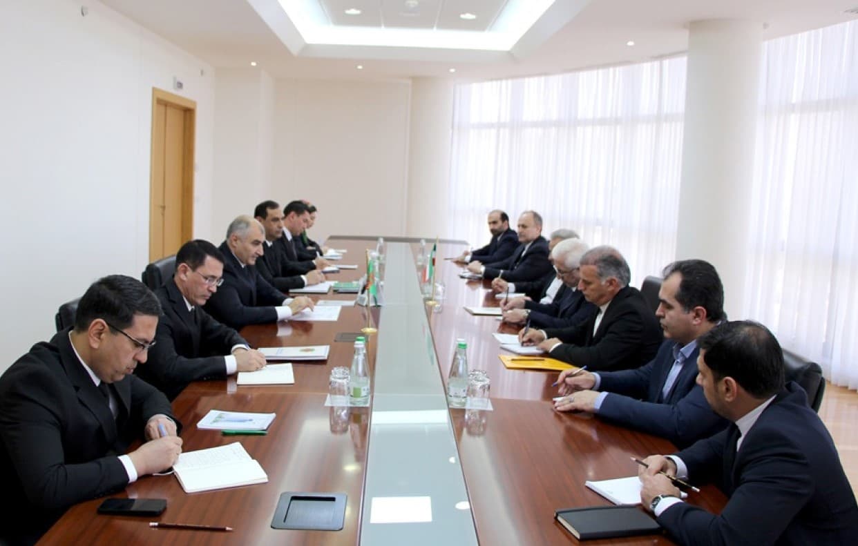 mid-turkmenistan-iran-ahal-severnyy-horasahn