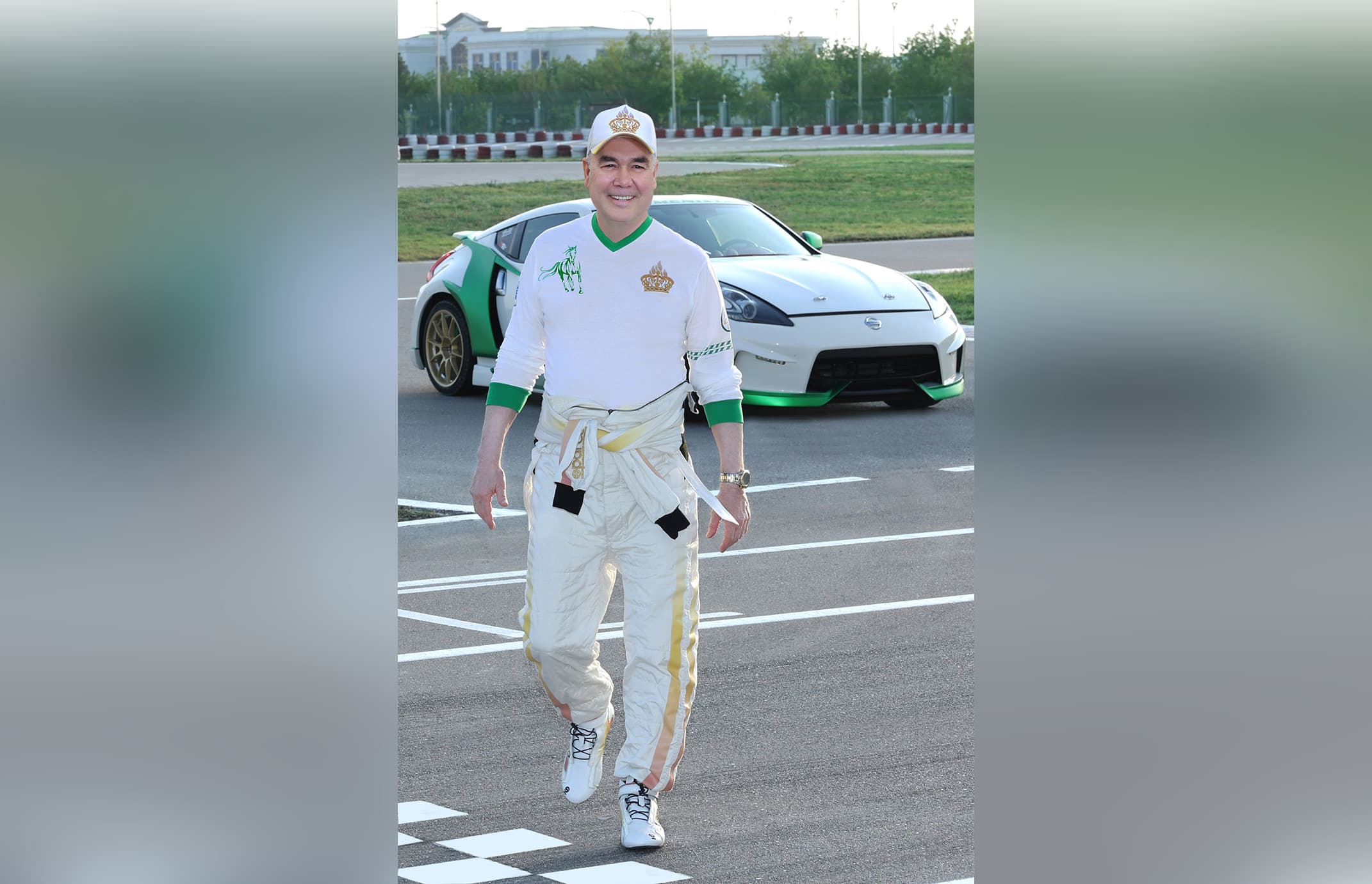 gurbanguly-berdimuhamedov-visited-motor-sports-center