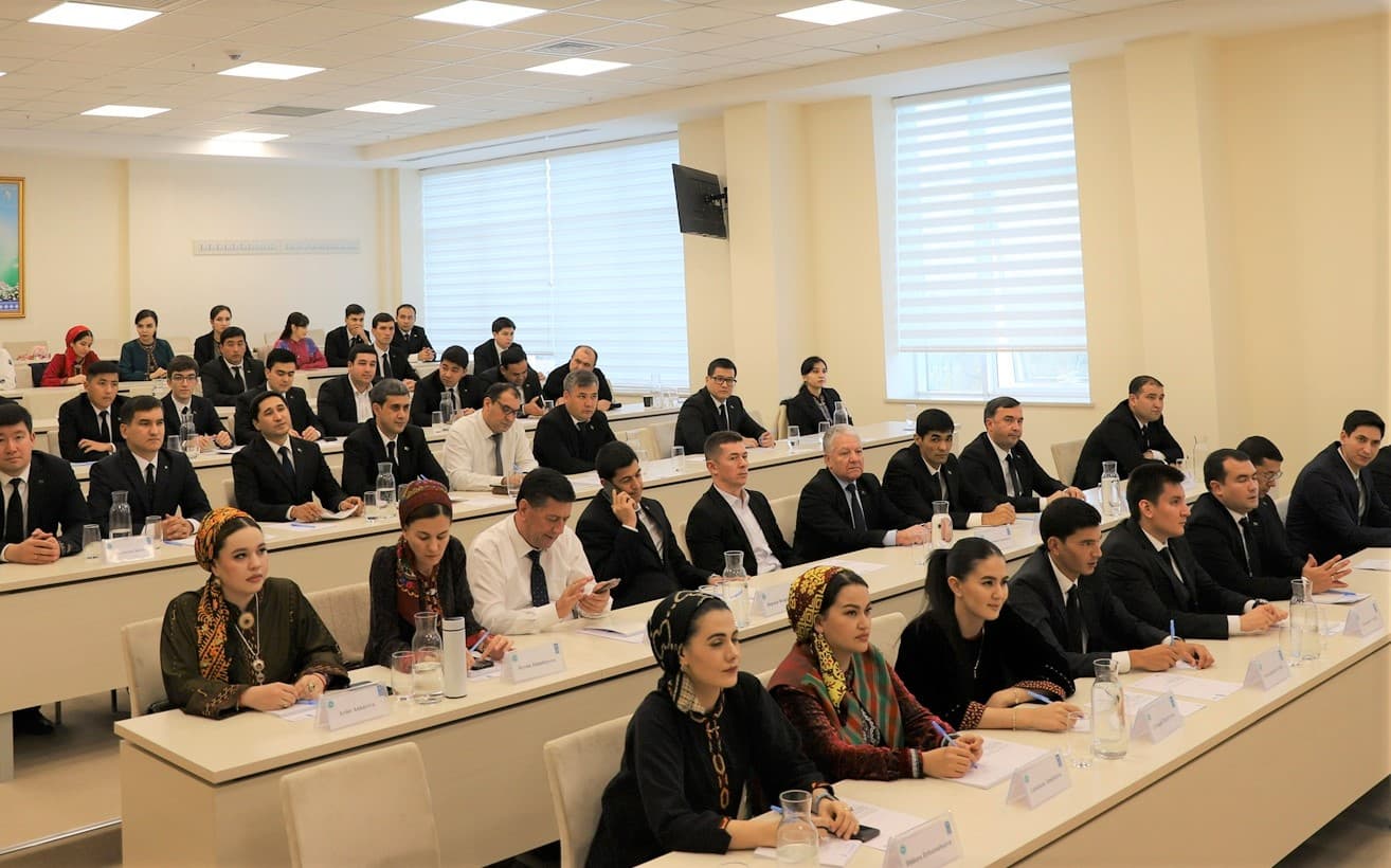 undp-strengthens-digital-governance-turkmenistan-through-advanced-training-civil-servants