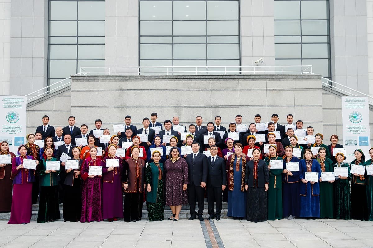 turkmenistan-advances-social-work-profession-through-national-certification-programme