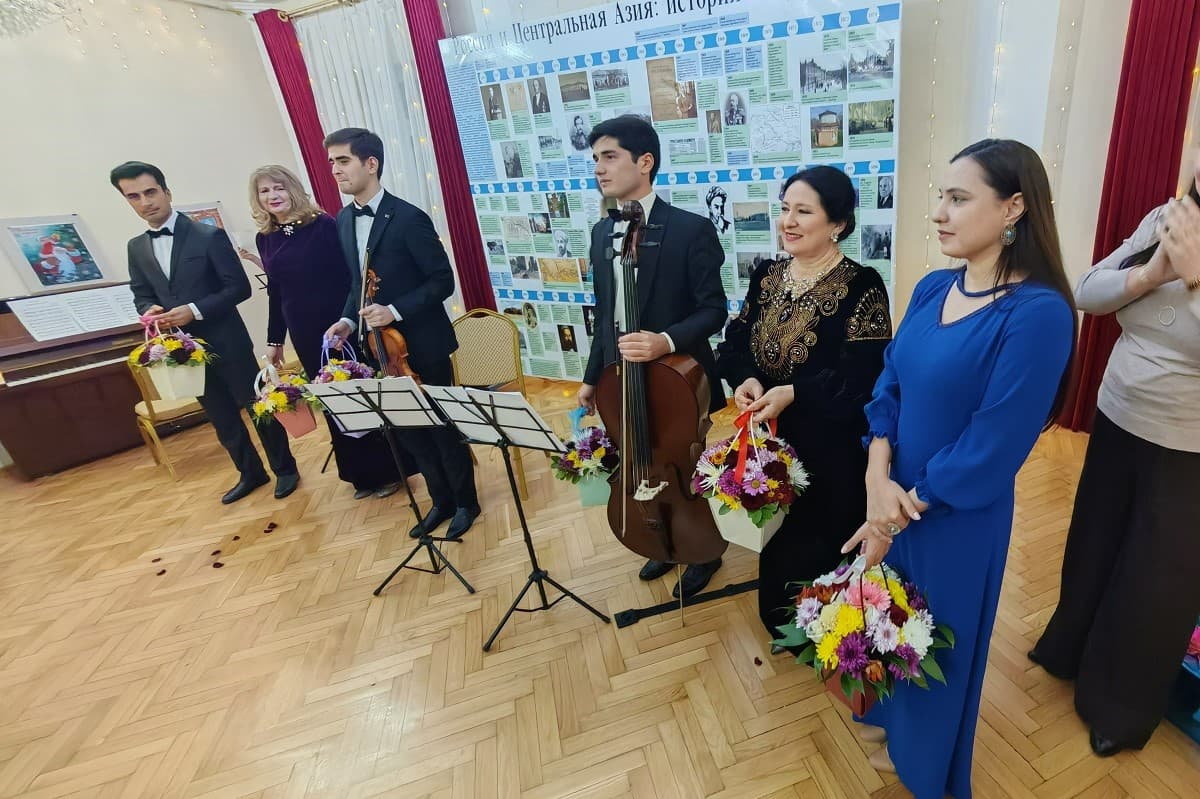 koncert-sviridov-russkiy-dom-ashgabat