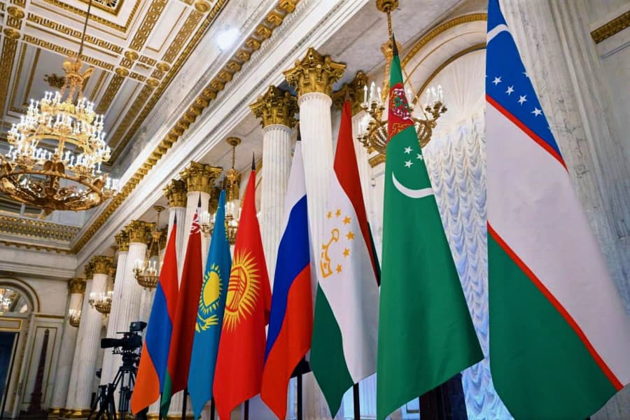 gurbanguly-berdimuhamedov-and-valentina-matviyenko-discussed-preparations-cis-summit-avaza