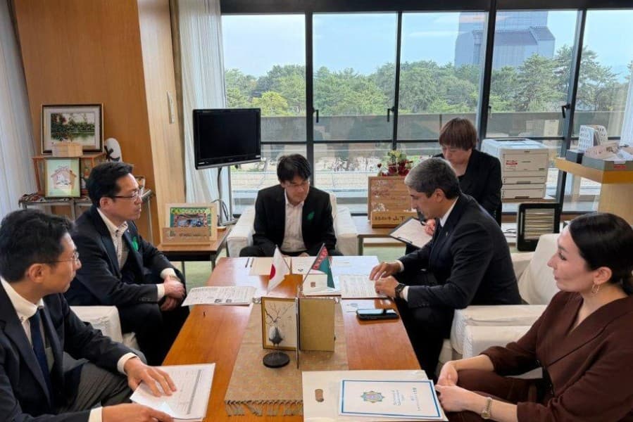 ambassador-turkmenistan-japan-visited-nara-prefecture
