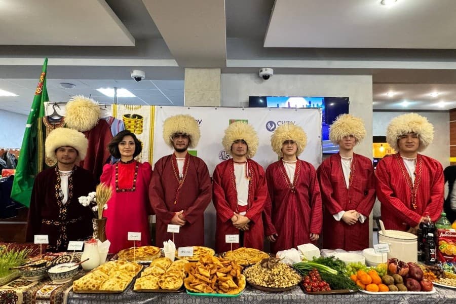 v-severo-kavkazskom-federalnom-universitete-goroda-stavropolya-proshel-mezhdunarodnyj-festival-v-chest-prazdnika-novruz