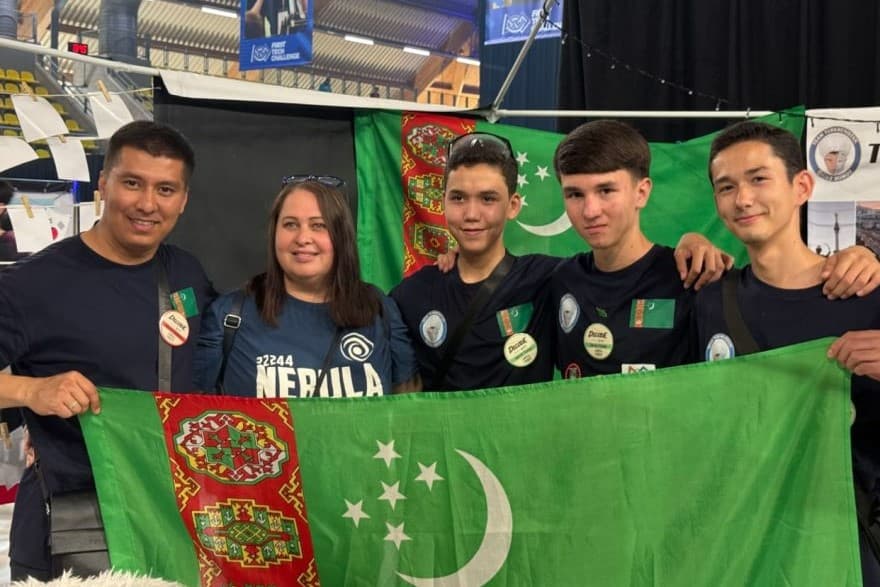 Turkmen Schoolchildren Placed in the Top 20 at the European Robotics Finals in the Netherlands