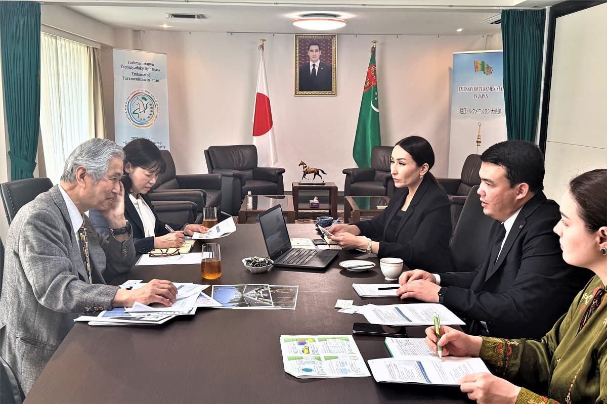 Японская JICA пригласила туркменских студентов пройти курс в области ИИ