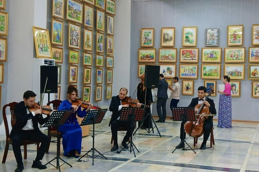 Beware, Tinted with Talent! How the Annual Exhibition of the Byashim Nurali School Went