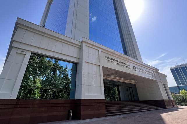 uzbekistan-citizens-transit-iran-turkmenistan-sarakhs-2026