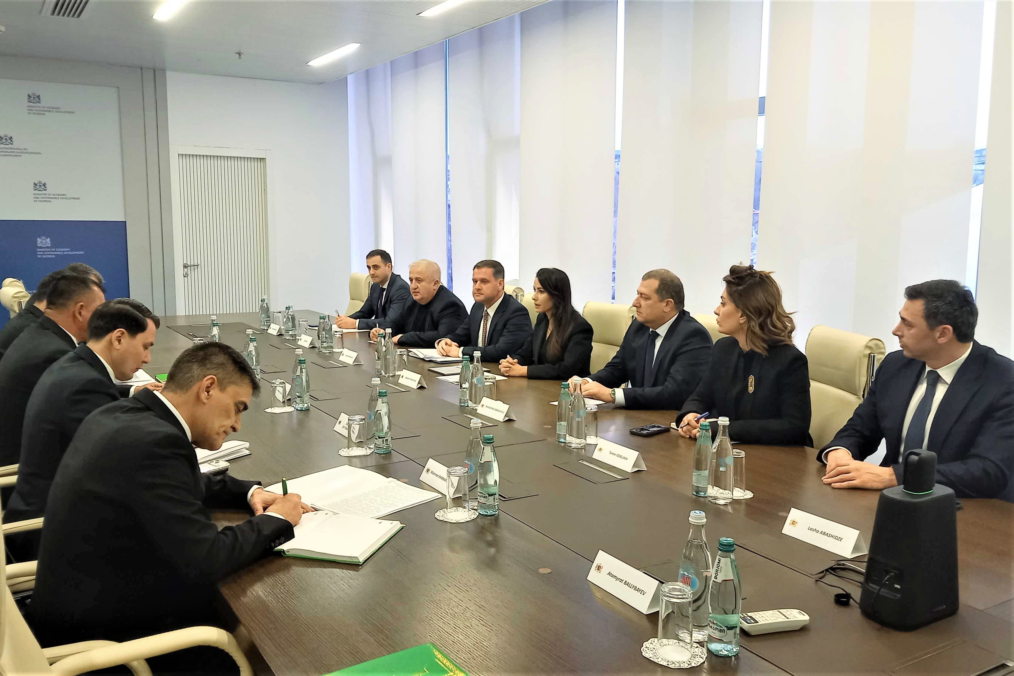 Туркменистан и Грузия берут курс на расширение торгово-экономического партнерства