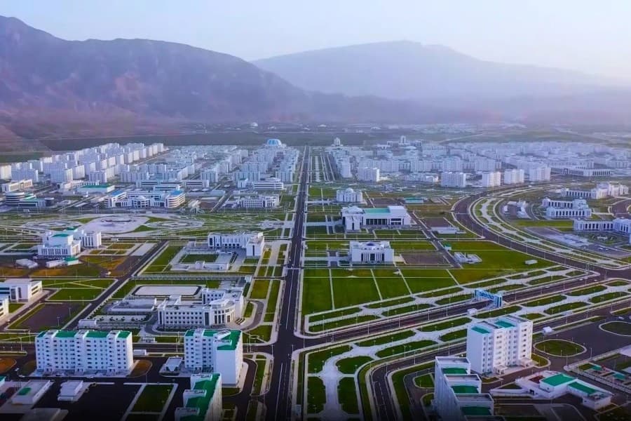 gurbanguly-berdimuhamedov-inspected-development-second-phase-city-arkadag