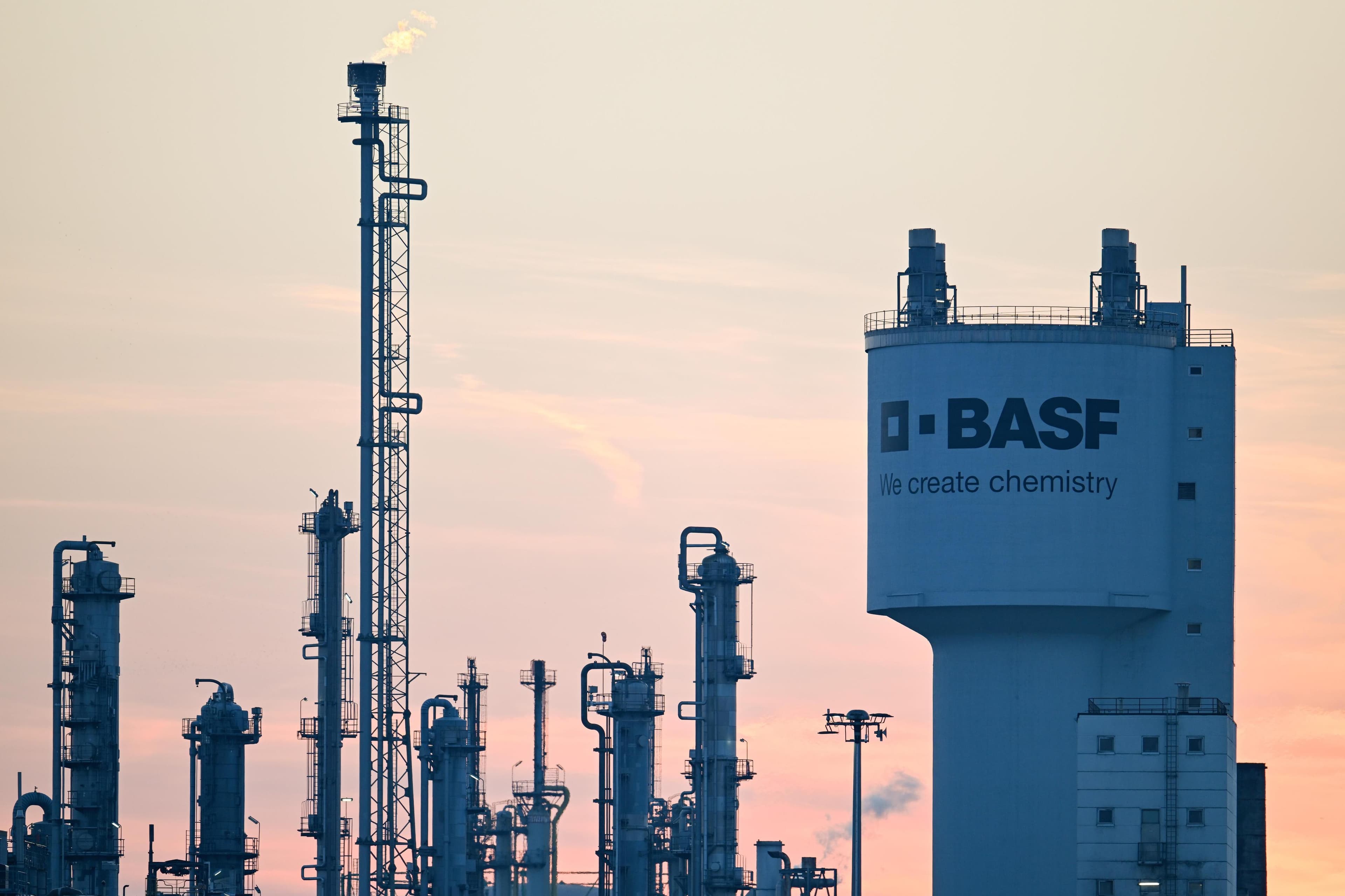 Немецкий концерн BASF расширяет участие в газохимических проектах Туркменистана