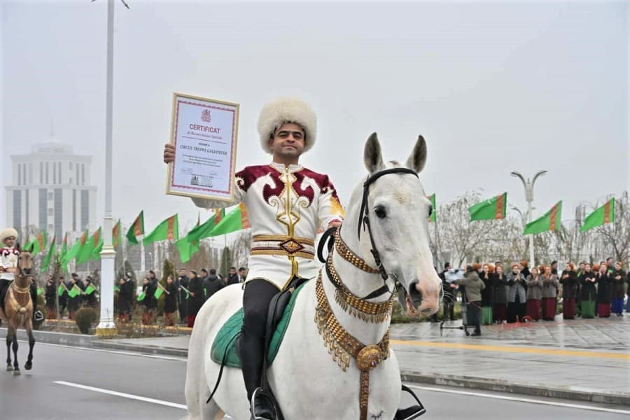 how-town-arkadag-becoming-world-capital-horse-breeding