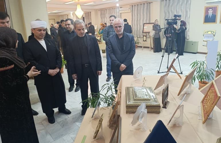v-kulturnom-centre-posolstva-iran-v-ashhabade-proshli-vystavka-korana-i-iftar