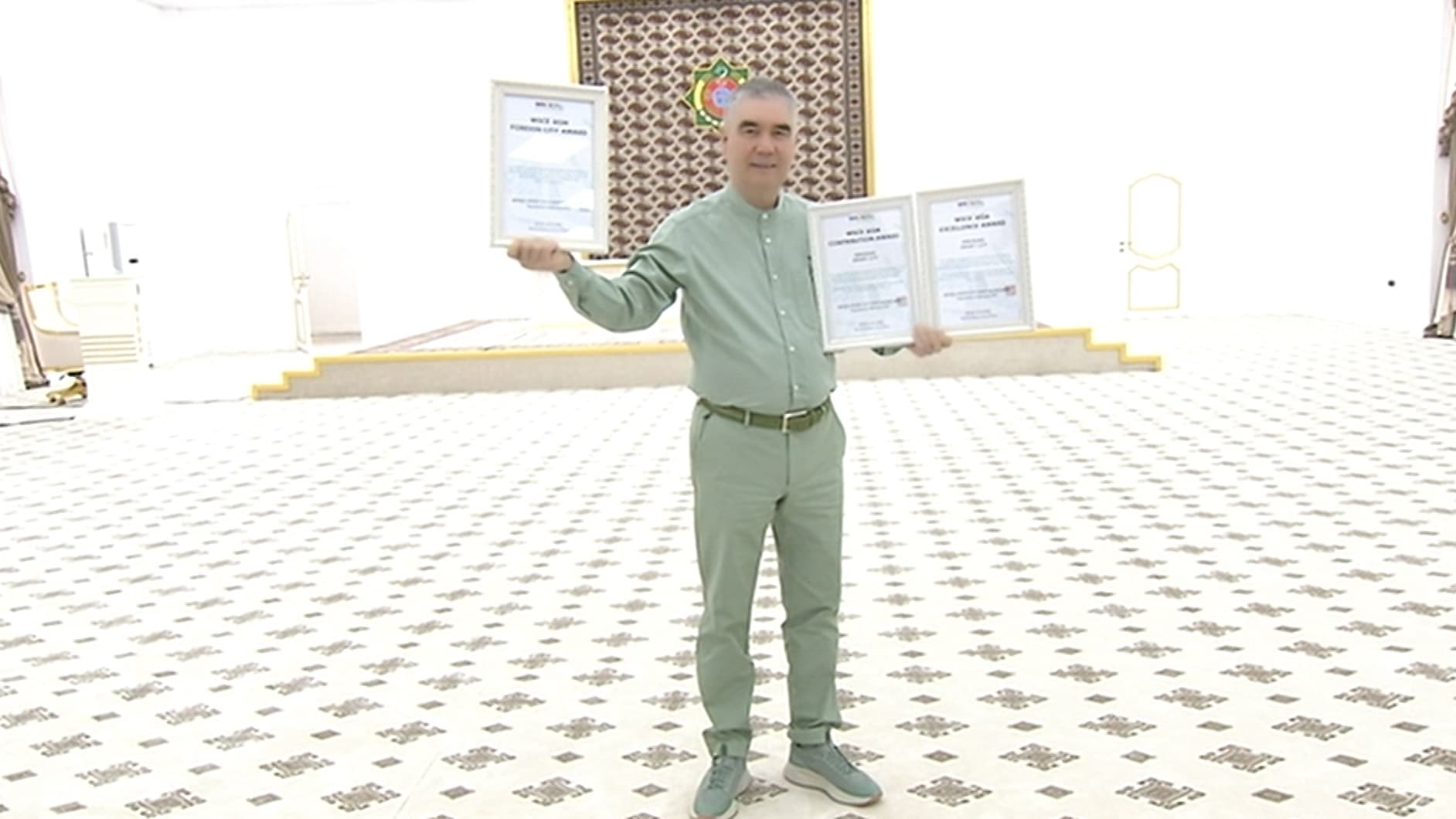 chairman-halk-maslahaty-turkmenistan-got-acquainted-implementation-second-stage-arkadag-city