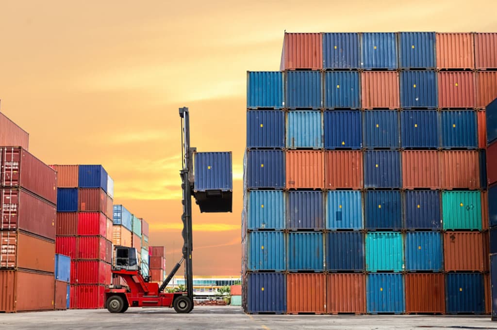 Turkmenistan becomes a link for transcontinental cargo transportation