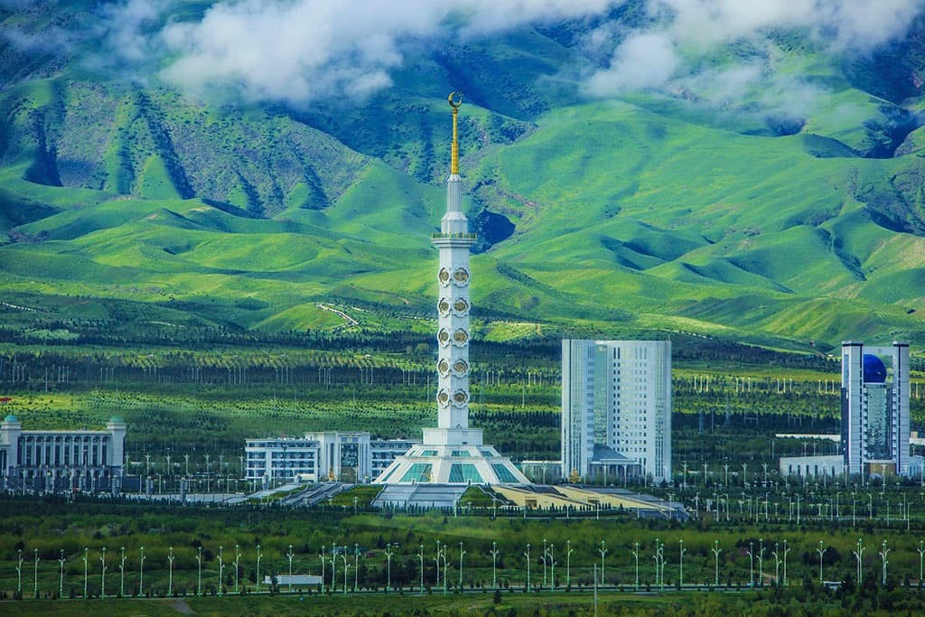 11 февраля будет представлена новая программа развития Туркменистана на 30 лет вперед