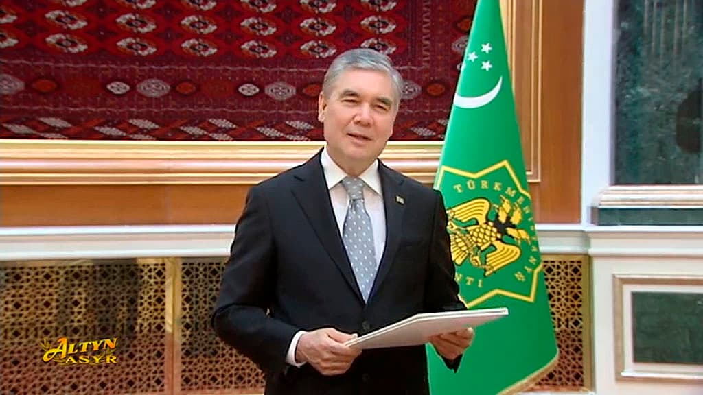 Гурбангулы Бердымухамедов награжден за вклад в дипломатию Туркменистана