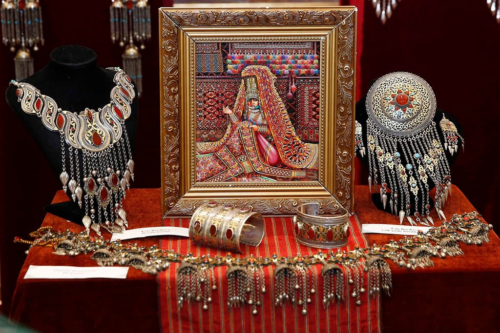 Ашхабадский международный форум художников: наследие и искусство как ресурс мира