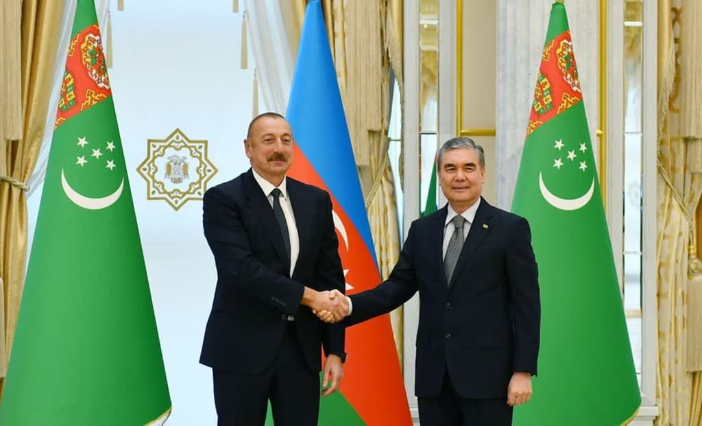 Лидеры Азербайджана и Туркменистана обговорили курс сотрудничества