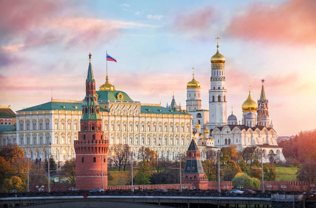 Владимир Путин поздравил Сердара Бердымухамедова с избранием на пост президента Туркменистана