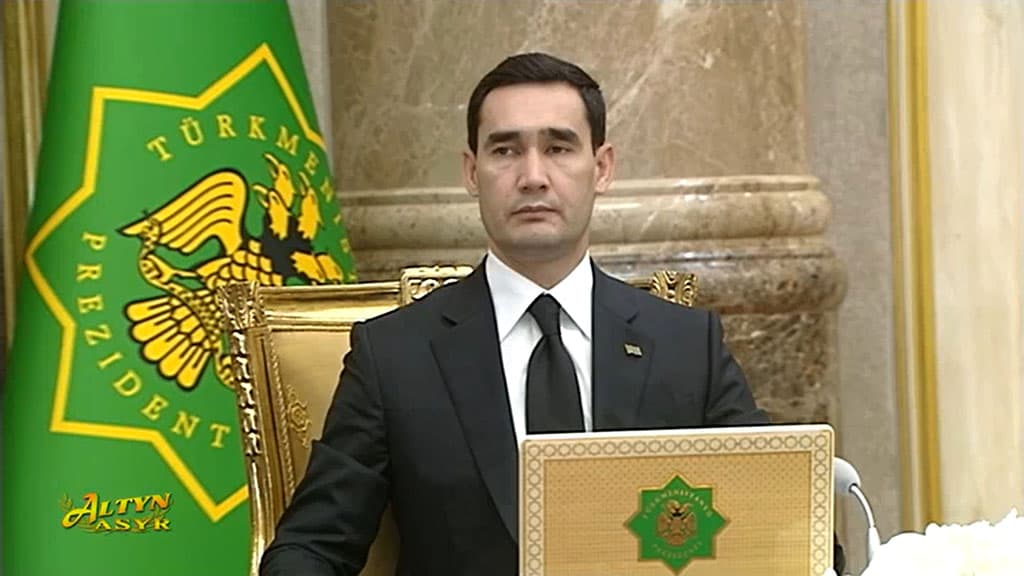 Президент Туркменистана сменил министра внутренних дел
