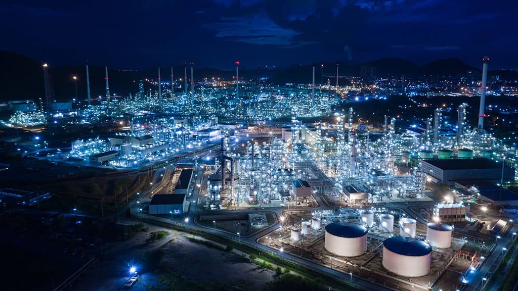 МВФ ожидает непредвиденную прибыль стран-экспортеров нефти в 2022 году